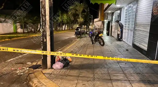 VIDEO: Hombre fue acribillado a disparos, en el barrio Comuneros en Bucaramanga - imagen 4