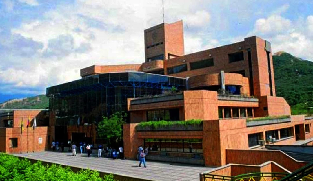 Denuncian presunta red de corrupción en Tránsito Bucaramanga