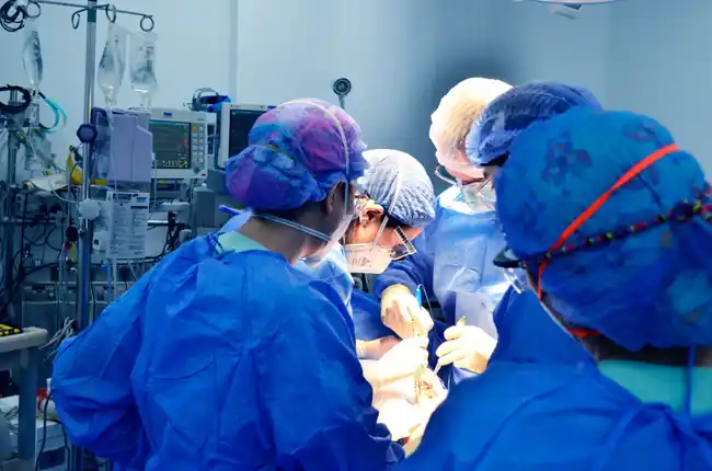 La  FCV conmemora 25 años de su programa de cirugía vascular