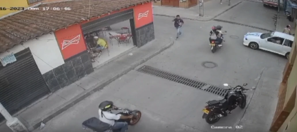 Video: Conductor de vehículo choco  con motociclista y se dio a la fuga en Piedecuesta