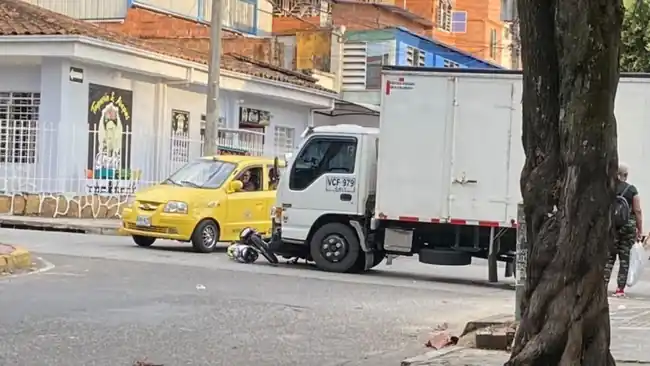Se buscan familiares de motociclista que murió en un accidente en Bucaramanga