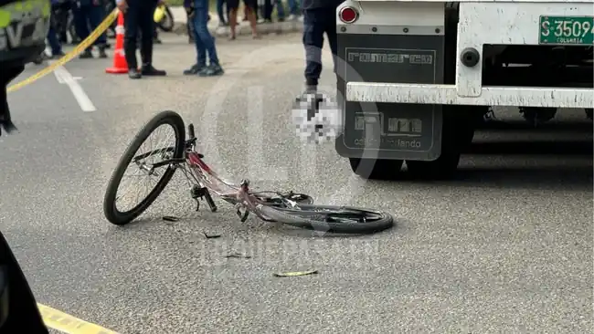 Fue Identificado el Ciclista que Murió Aplastado por las Llantas de una Tractomula, en Girón - imagen 4