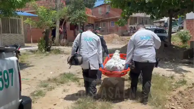 Brutal crimen: Domiciliario fue hallado sin vida con señales de tortura en el río Suratá, en el Norte de Bucaramanga - imagen 2