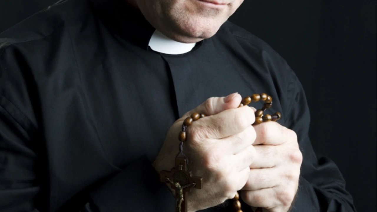 Sacerdote de Santander fue excomulgado tras investigación por abuso