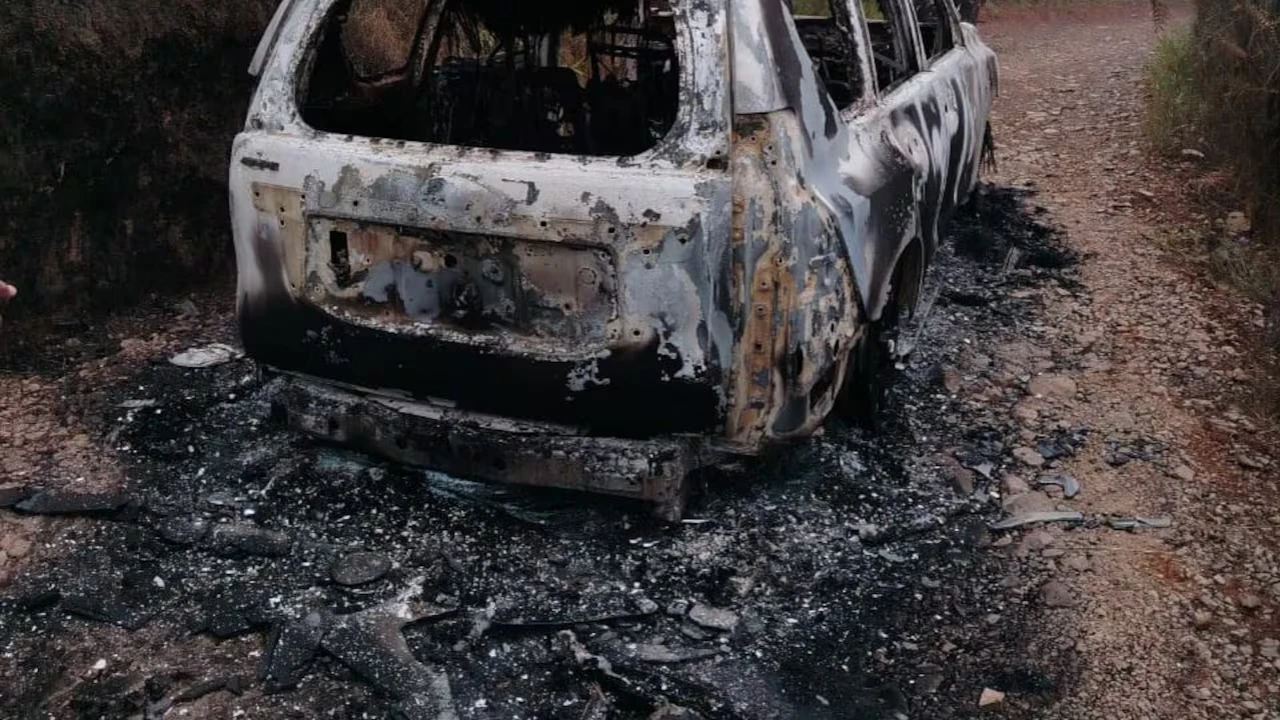 Camioneta de la UNP fue incinerada en el norte del Cauca