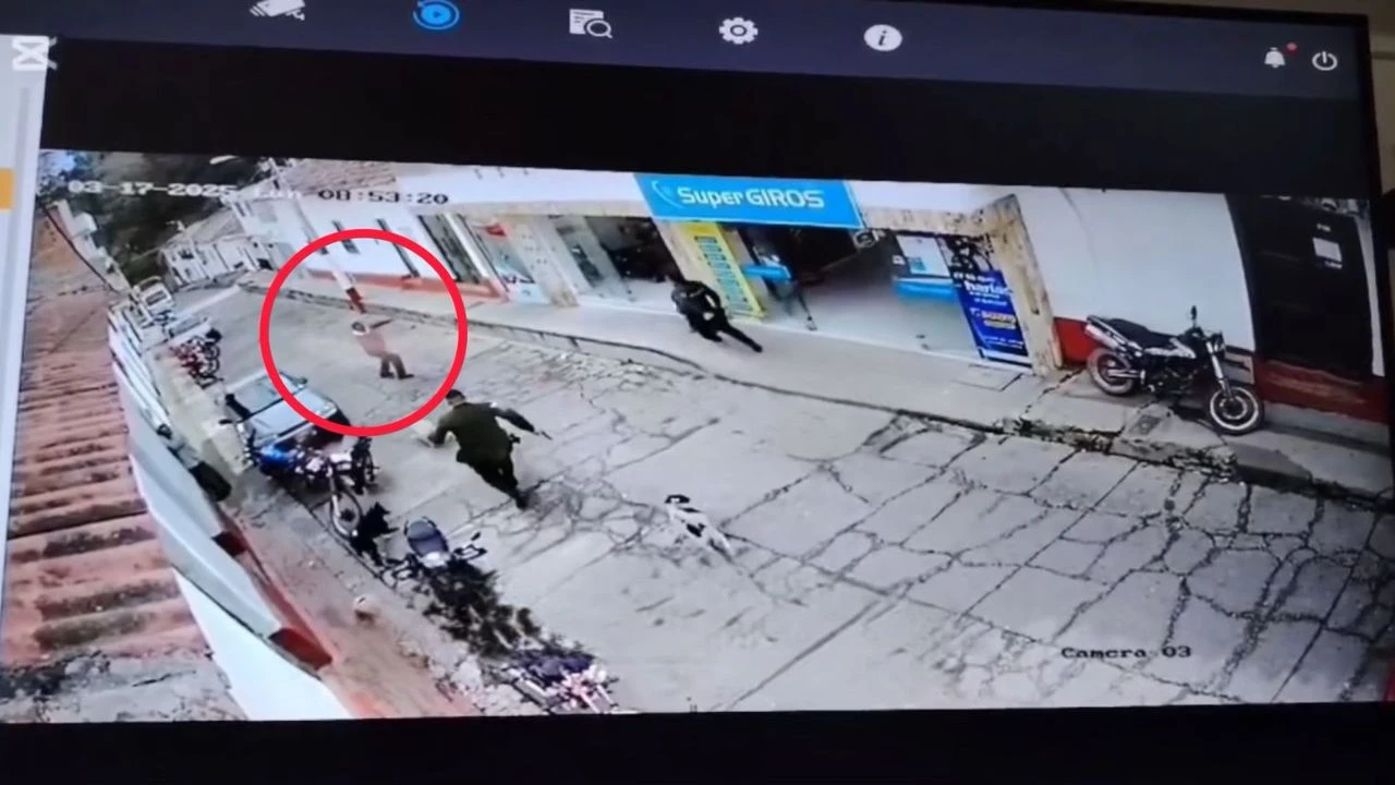 Video: Investigan presunto abuso policial a hombre con problemas psiquiátricos; le dispararon en el cuello y está en UCI