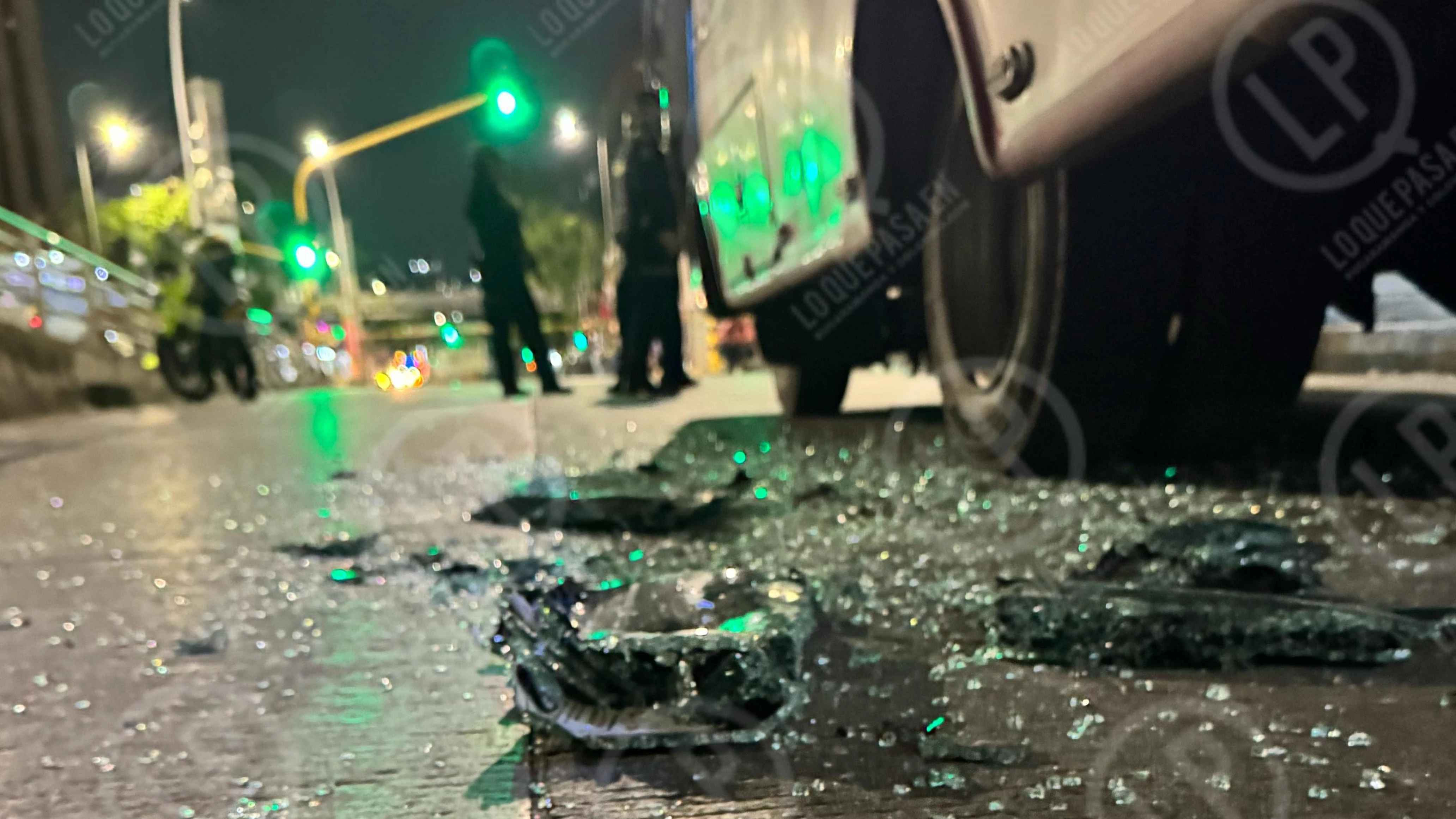 Por venganza, hombre apuñaló a su expareja cuando iba como pasajera en un bus en el centro de Bucaramanga - imagen 2