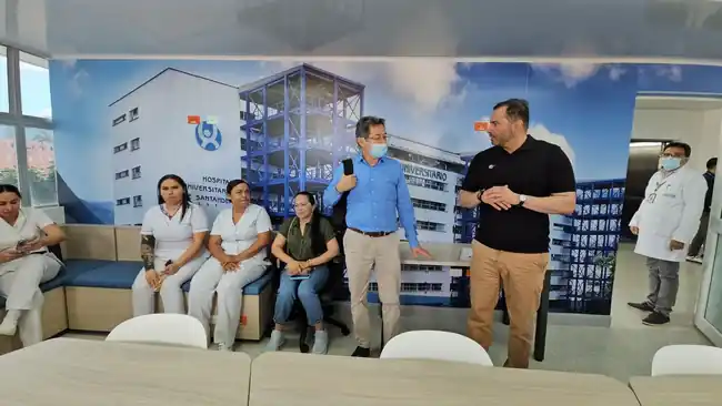 Viceministro de Salud visitó el Hospital Universitario de Santander y anunció importantes avances para la región