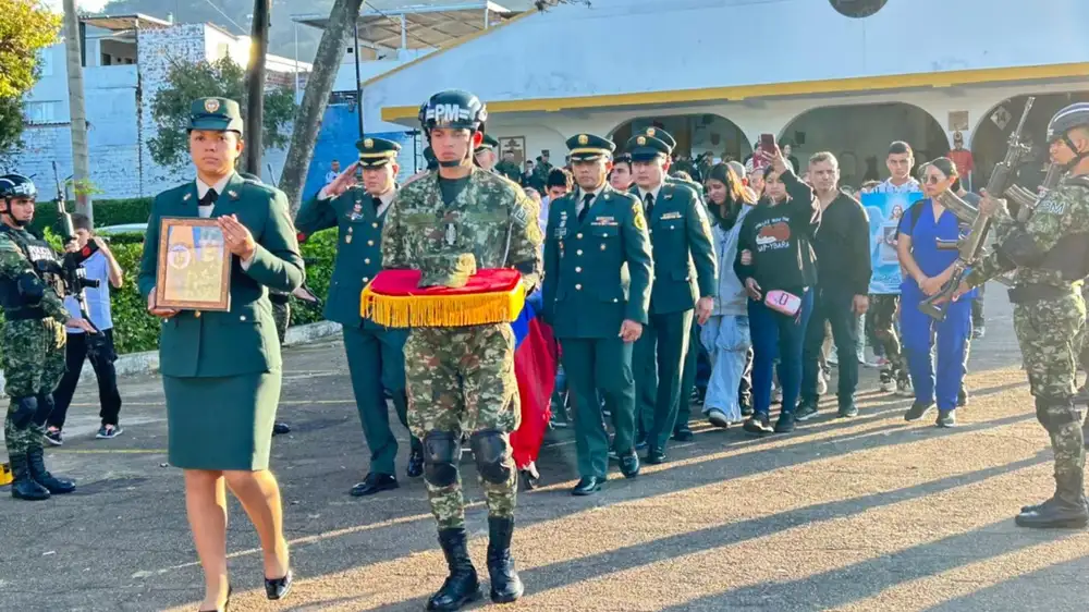 Bucaramanga despidió a 7 militares asesinados en ataque del ELN en Aguachica - imagen 6