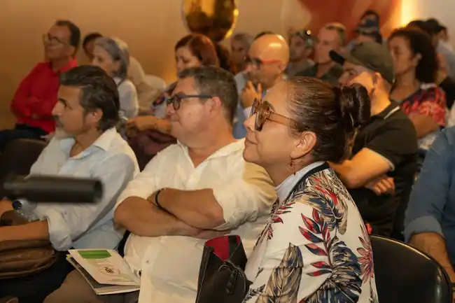 Bucaramanga rinde homenaje a las Voces de la Memoria, emotivo festival cultural - imagen 2